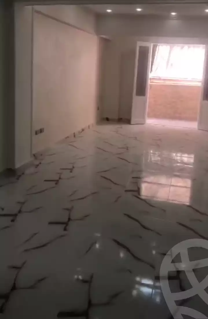 https://aqarmap.com.eg/en/listing/5996109-for-sale-alexandria-l-jmy-bw-ywsf
