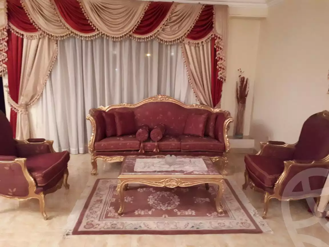 https://aqarmap.com.eg/ar/listing/5996810-for-sale-cairo-new-cairo-el-ahyaa-fifth-neighborhood-street-35