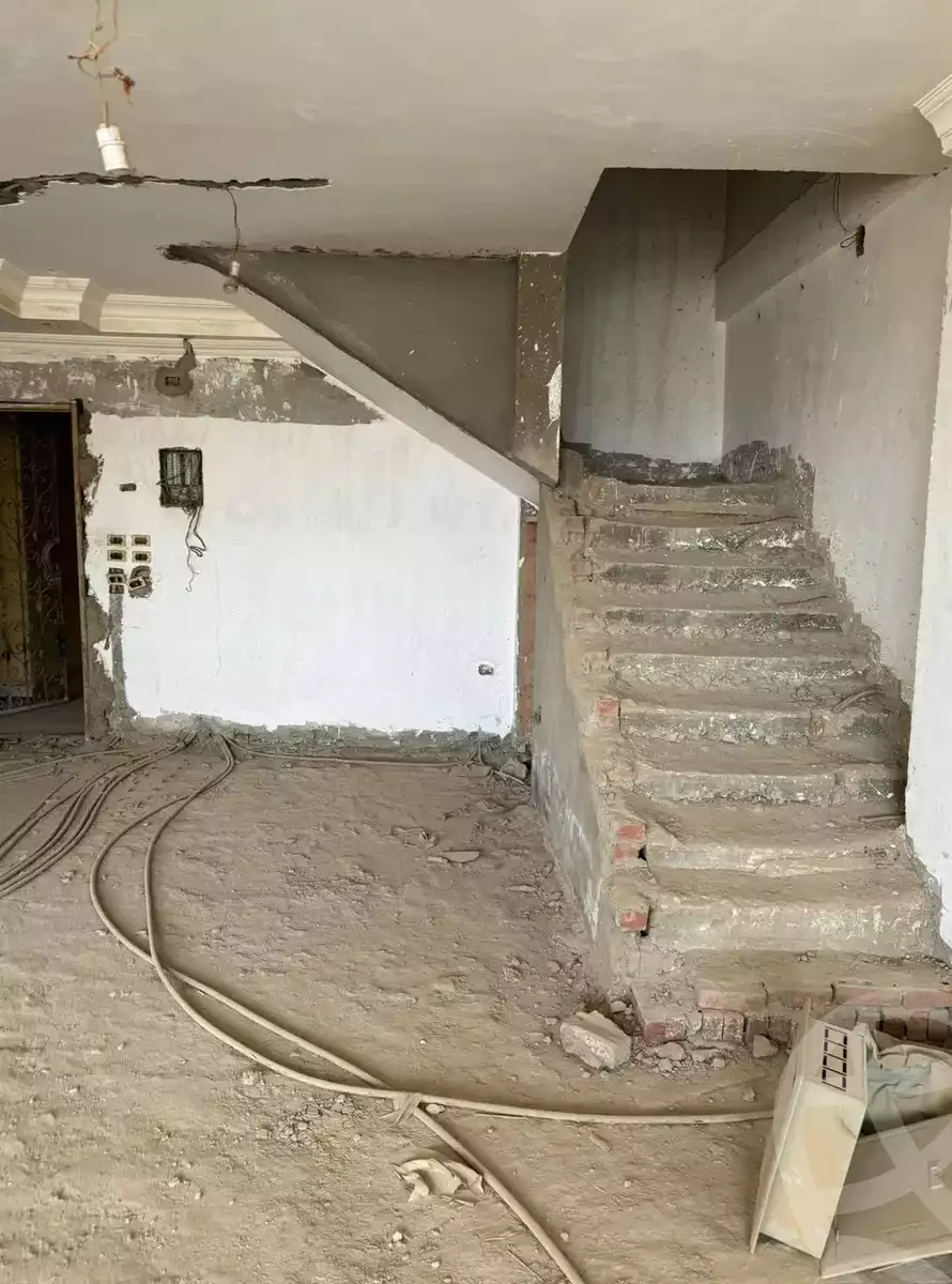 https://aqarmap.com.eg/en/listing/5996935-for-sale-cairo-mokattam-el-hadabah-el-wosta-rd-lmbhth