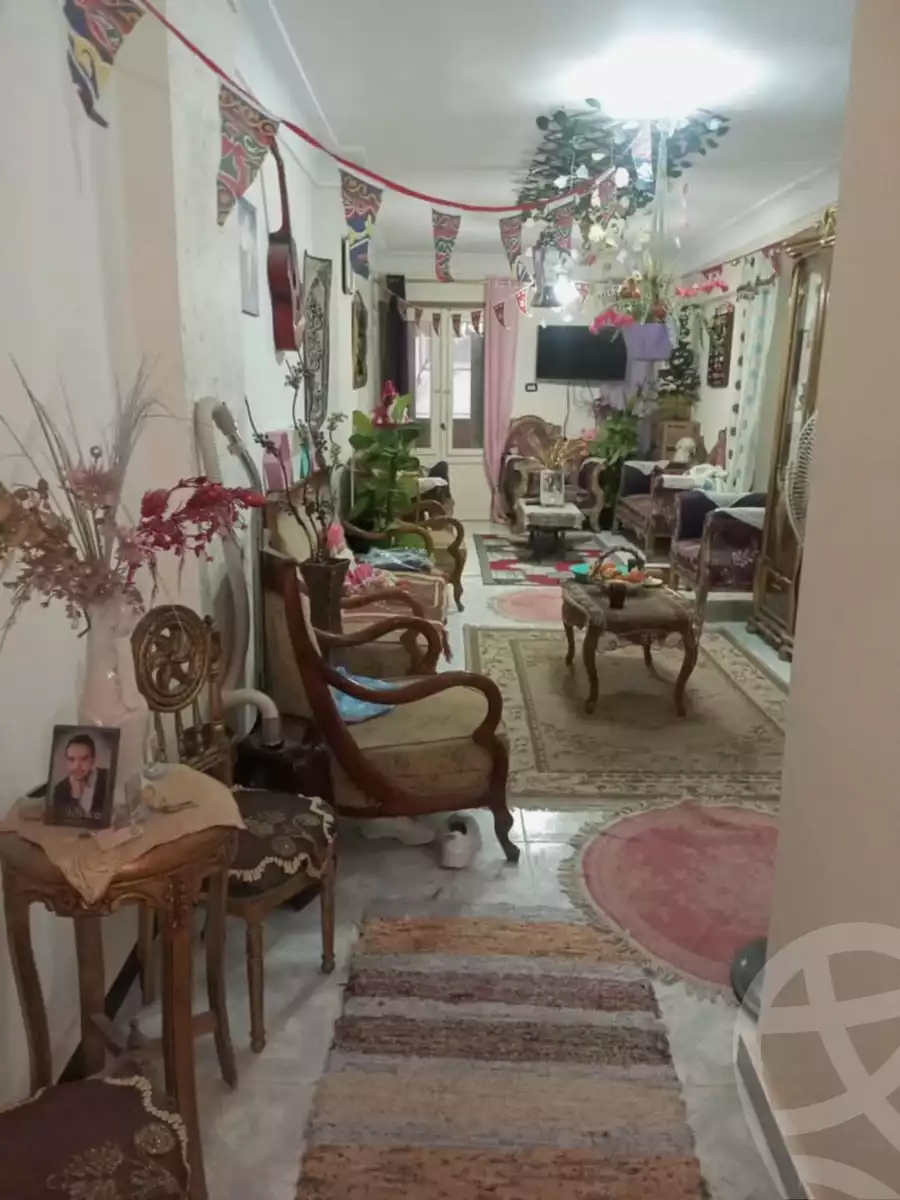 https://aqarmap.com.eg/en/listing/5997058-for-sale-alexandria-l-jmy-el-hanouvel-el-zahraa-city-st