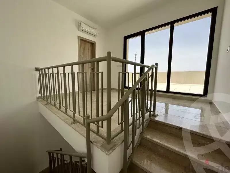 https://aqarmap.com.eg/en/listing/5996571-for-sale-cairo-new-cairo-compounds-fifth-square