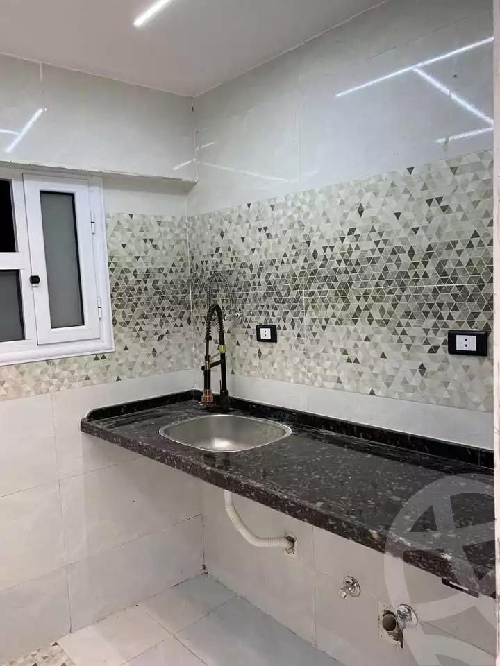 https://aqarmap.com.eg/ar/listing/5998296-for-sale-alexandria-l-jmy-el-hanouvel-trablose-st
