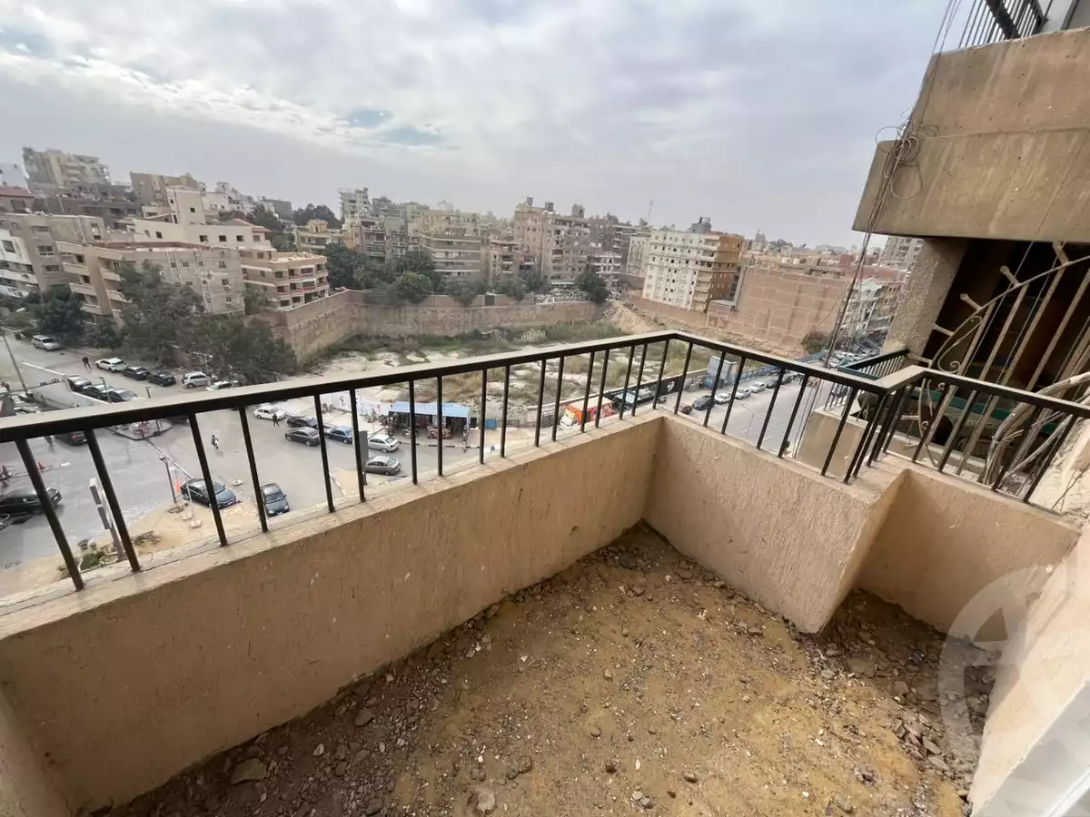 https://aqarmap.com.eg/en/listing/5998319-for-sale-cairo-mokattam-lhdb-l-ly-shareaa-9
