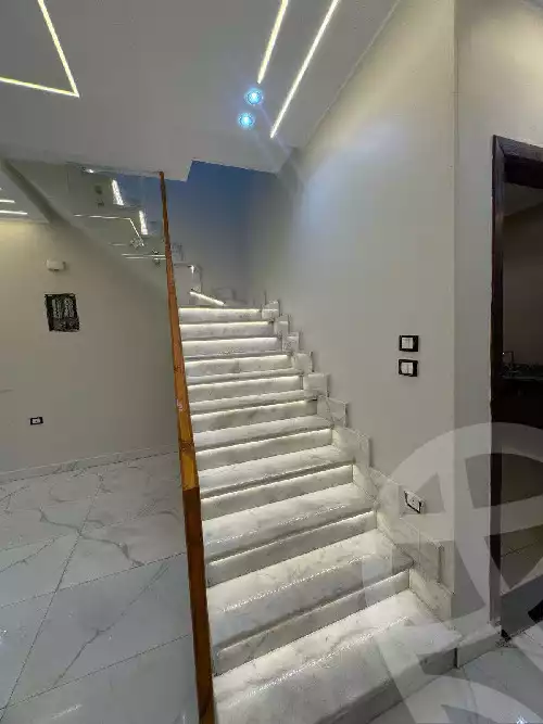 https://aqarmap.com.eg/en/listing/5998437-for-rent-cairo-new-cairo-90th-street-90th-after-auc