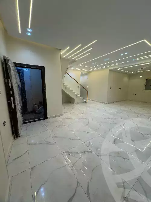 https://aqarmap.com.eg/en/listing/5998437-for-rent-cairo-new-cairo-90th-street-90th-after-auc