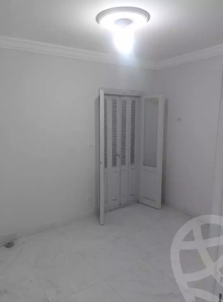 https://aqarmap.com.eg/en/listing/5998455-for-sale-alexandria-miami-shr-jml-bd-lnsr