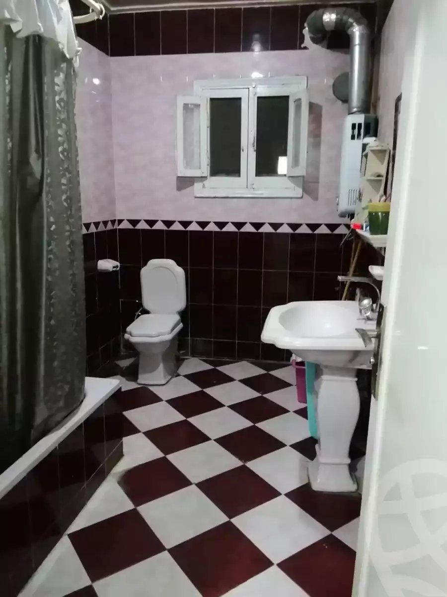 https://aqarmap.com.eg/en/listing/5998531-for-sale-cairo-helwan-zou-el-fekar-basha-st