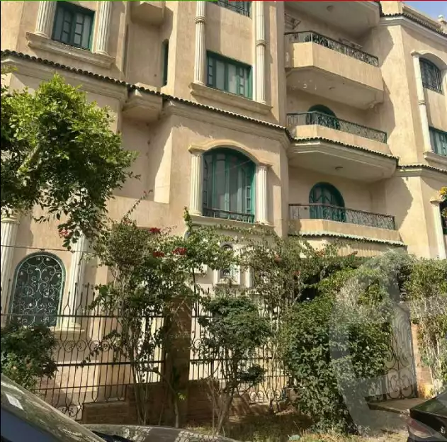 https://aqarmap.com.eg/en/listing/5999623-for-sale-cairo-mokattam-lhdb-l-ly-diplomats-neighborhood