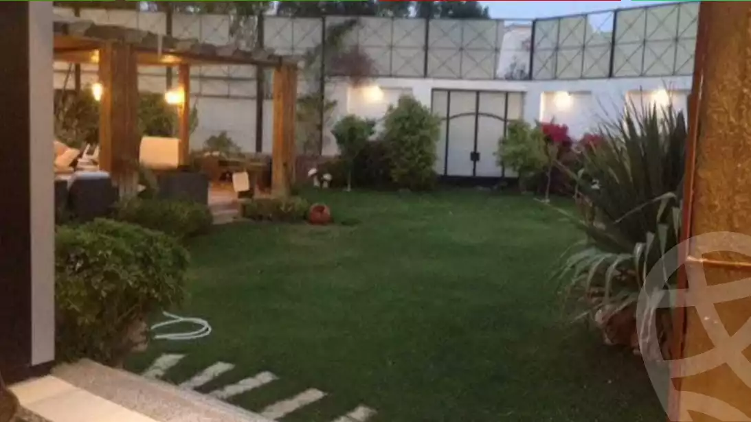 https://aqarmap.com.eg/en/listing/5999655-for-sale-cairo-el-shorouk-compounds-green-land