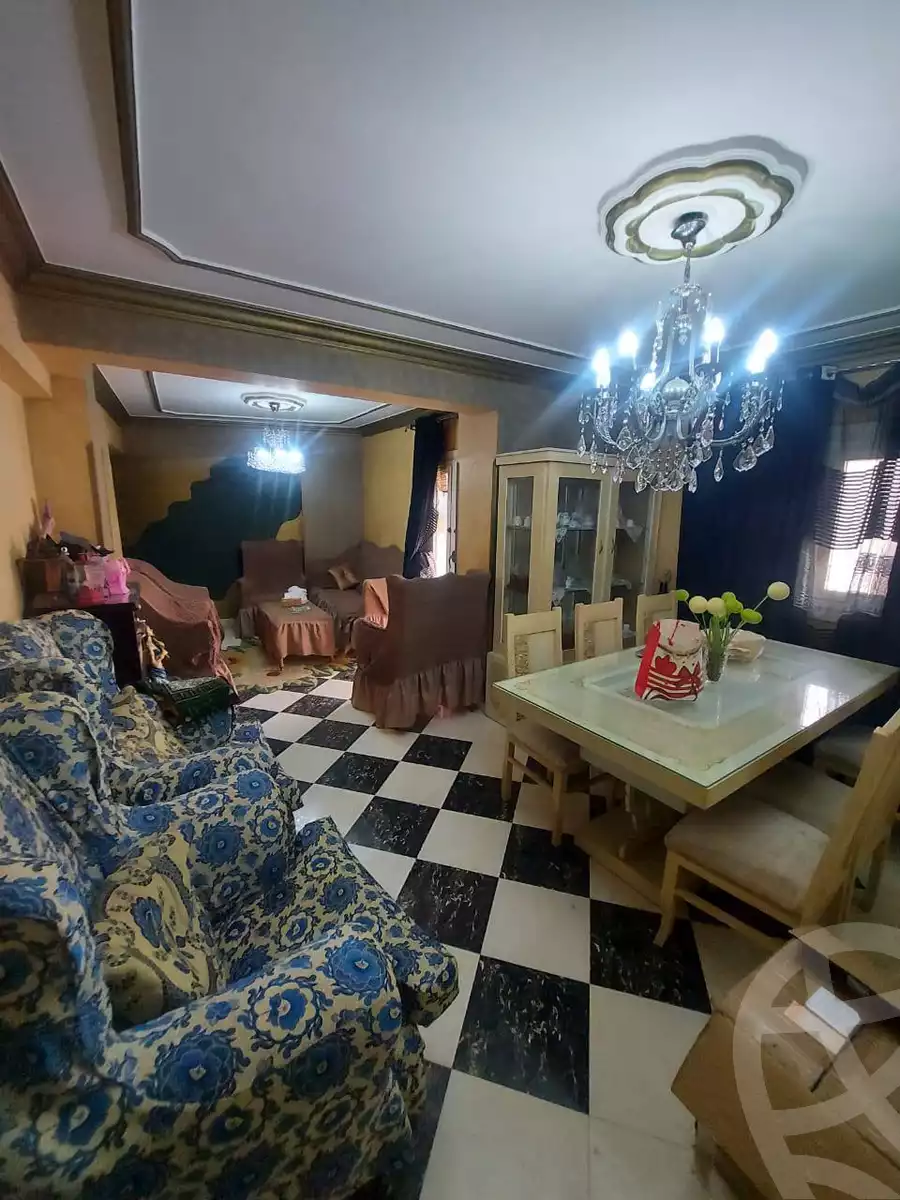 https://aqarmap.com.eg/en/listing/6000128-for-sale-cairo-helwan-lazoghli-st