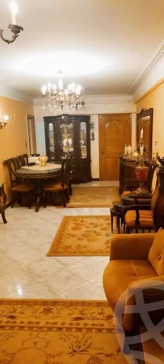 https://aqarmap.com.eg/en/listing/6000200-for-rent-cairo-helwan-helwan-el-sharkeya-heidar-st