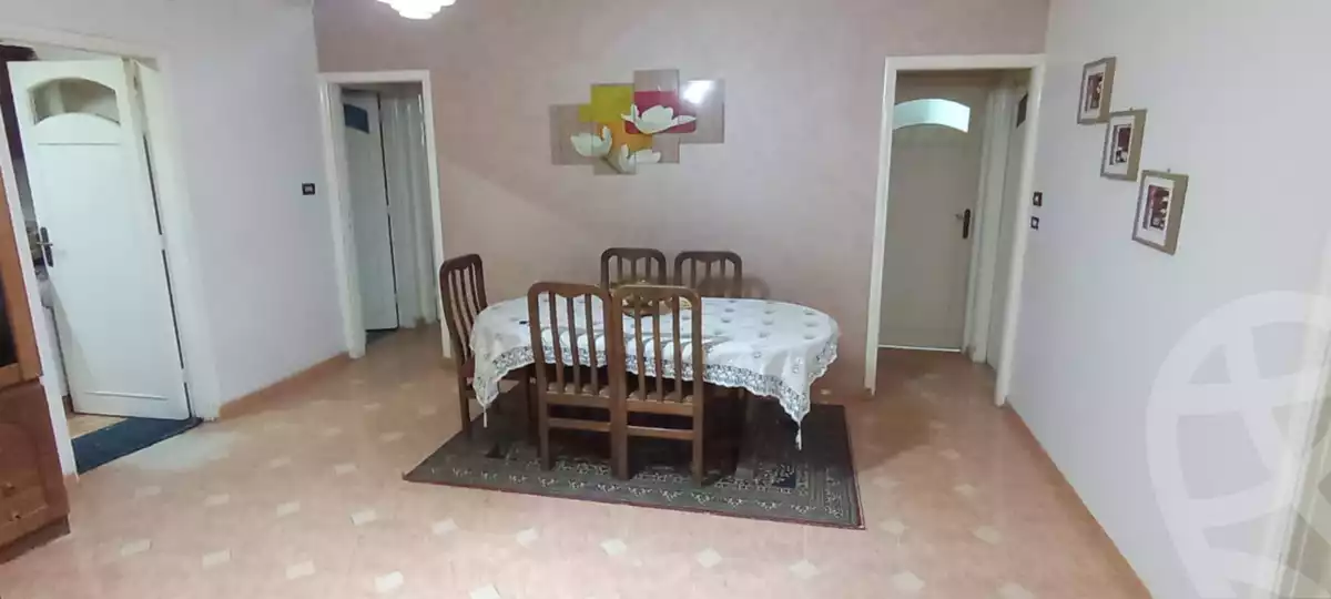 https://aqarmap.com.eg/en/listing/6000894-for-sale-cairo-15th-of-may-Neighbourhood 10
