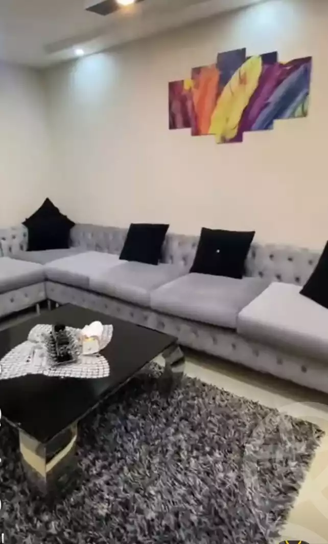 https://aqarmap.com.eg/en/listing/6001030-for-sale-cairo-mokattam-el-hadabah-el-wosta-el-mantaqa-el-khamsa