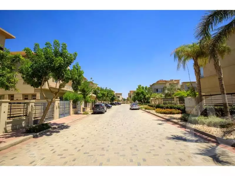 https://aqarmap.com.eg/en/listing/6001040-for-sale-cairo-6th-of-october-compounds-jedar