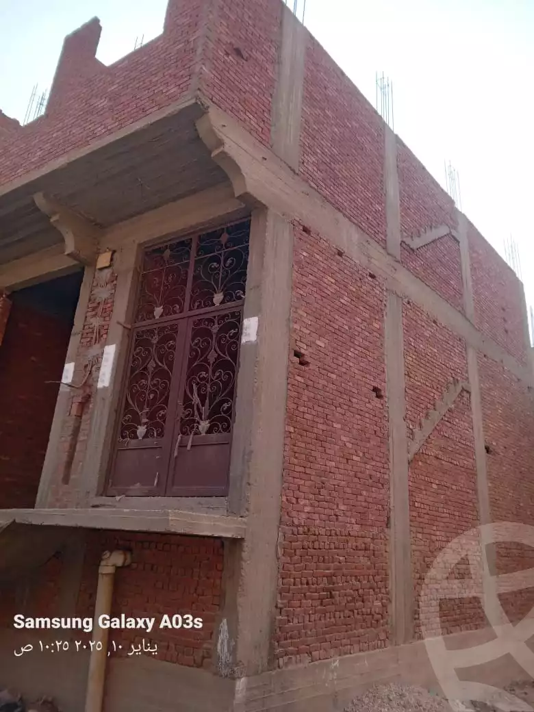 https://aqarmap.com.eg/en/listing/6001344-for-sale-qalyubia-el-khanka-arab-el-ayayda