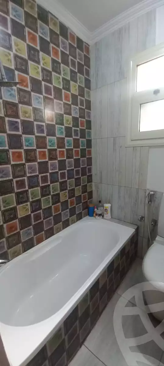 https://aqarmap.com.eg/en/listing/6003279-for-sale-cairo-shoubra-el-sahel-shobra-st