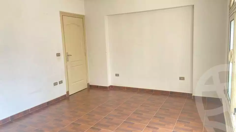 https://aqarmap.com.eg/ar/listing/6003633-for-rent-cairo-mokattam-el-hadabah-el-wosta-el-mantaqa-el-khamsa