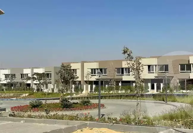 https://aqarmap.com.eg/en/listing/6003647-for-sale-cairo-6th-of-october-hadaeq-october-kmbwnd-fy-hdyq-ktwbr-badya-compound-palm-hills