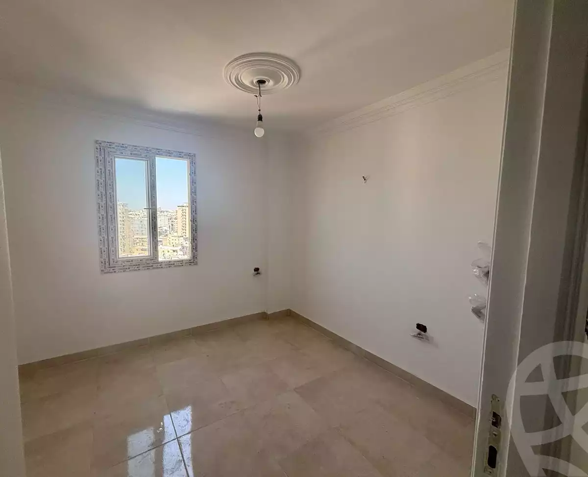https://aqarmap.com.eg/en/listing/6005478-for-sale-alexandria-moharram-bey-grin-st