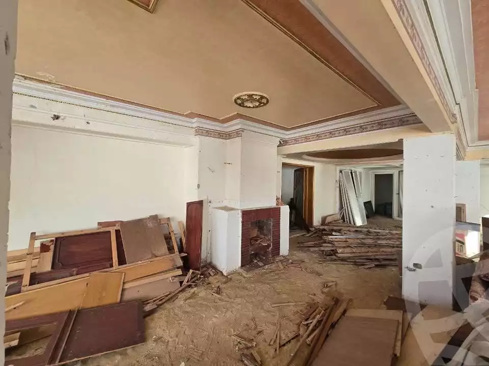 https://aqarmap.com.eg/en/listing/6005527-for-sale-alexandria-camp-cesar-el-gaish-rd