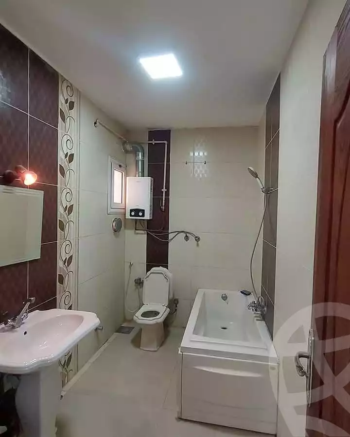 https://aqarmap.com.eg/en/listing/6005769-for-rent-cairo-mokattam-el-hadabah-el-wosta-compounds