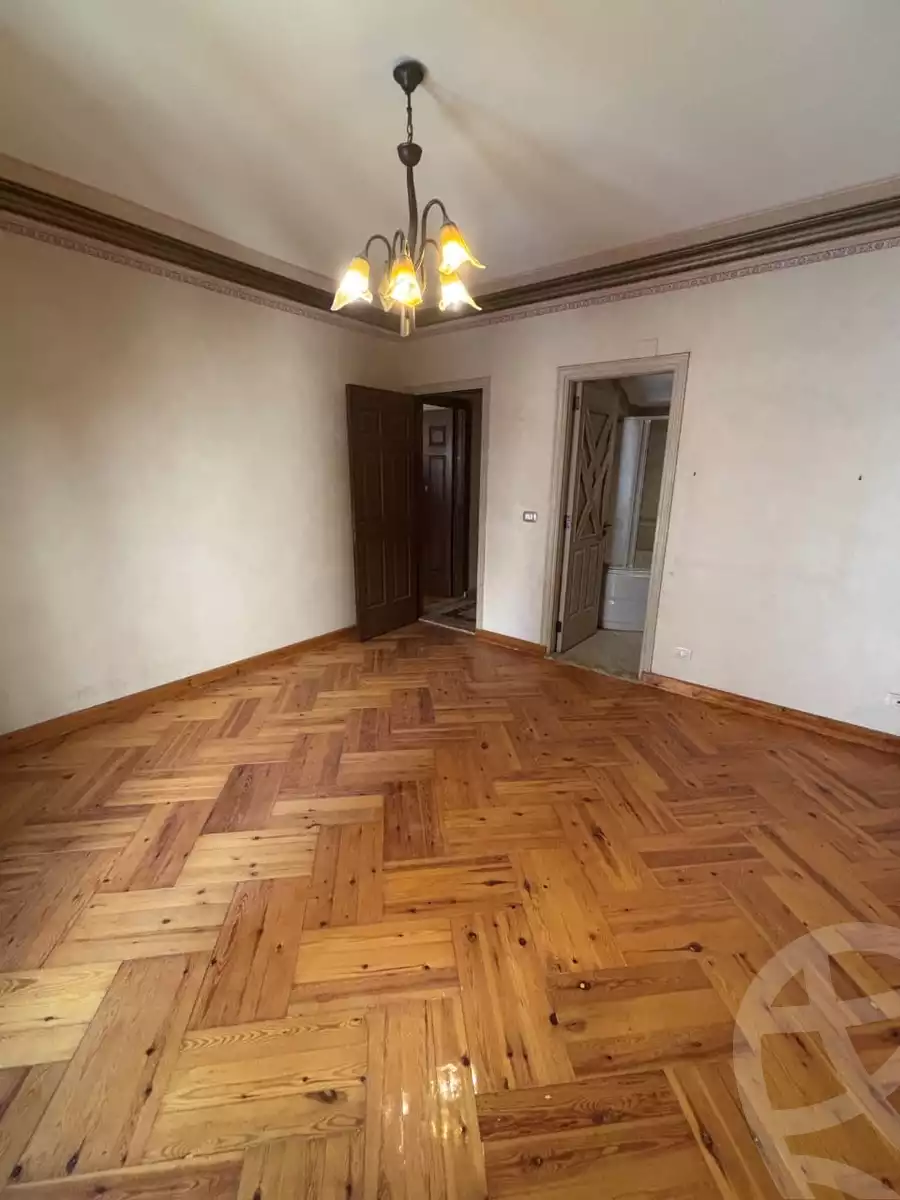 https://aqarmap.com.eg/en/listing/6006378-for-sale-cairo-mokattam-lhdb-l-ly-shareaa-9
