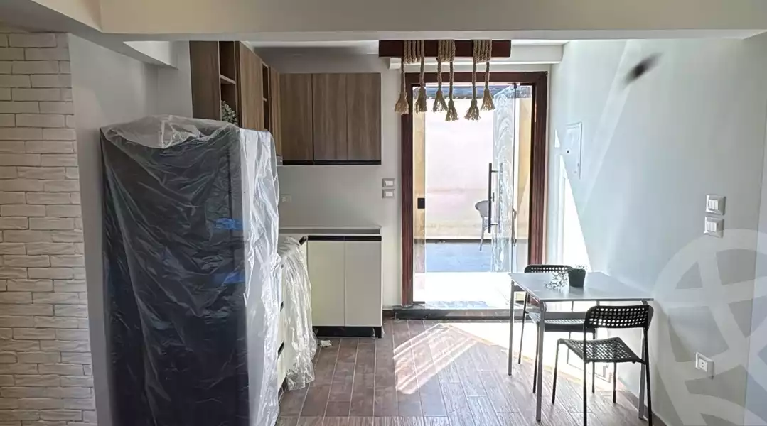 https://aqarmap.com.eg/en/listing/6006403-for-rent-cairo-el-sheikh-zayed-city-compounds-zayed-regency