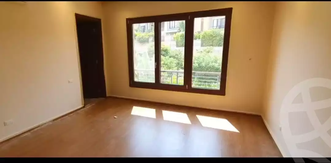 https://aqarmap.com.eg/en/listing/6006694-for-rent-cairo-6th-of-october-compounds-pyramids-heights