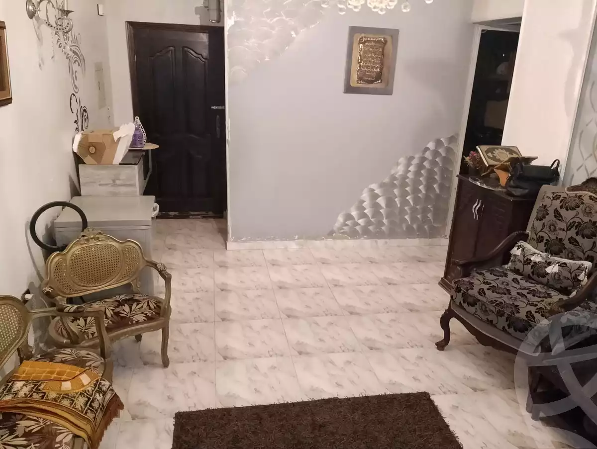 https://aqarmap.com.eg/en/listing/6006753-for-sale-cairo-mokattam-el-hadabah-el-wosta-el-mantaqa-el-khamsa-street-33