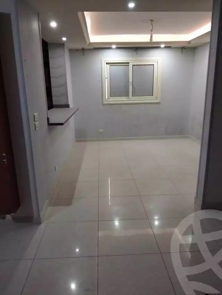 https://aqarmap.com.eg/en/listing/6006766-for-rent-cairo-mokattam-lhdb-l-ly