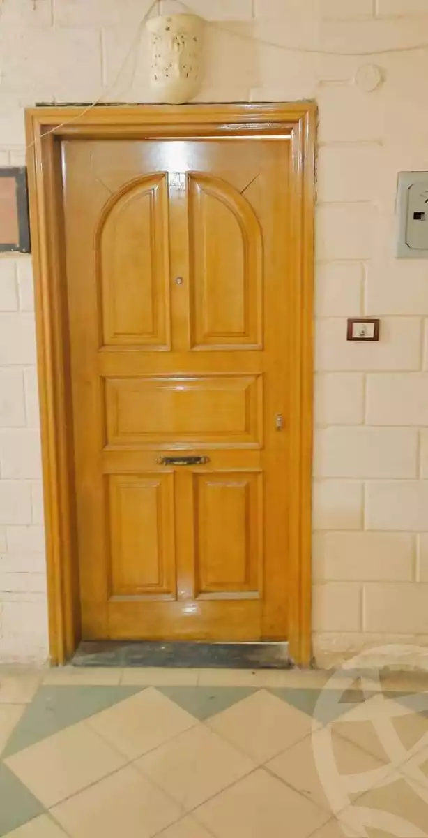 https://aqarmap.com.eg/en/listing/6008498-for-rent-cairo-helwan-helwan-el-sharkeya-heidar-st