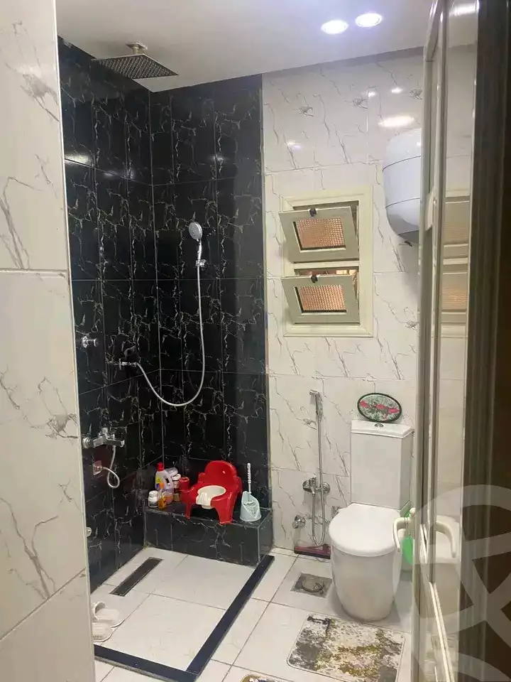 https://aqarmap.com.eg/en/listing/6008742-for-sale-qalyubia-shubra-el-khaima