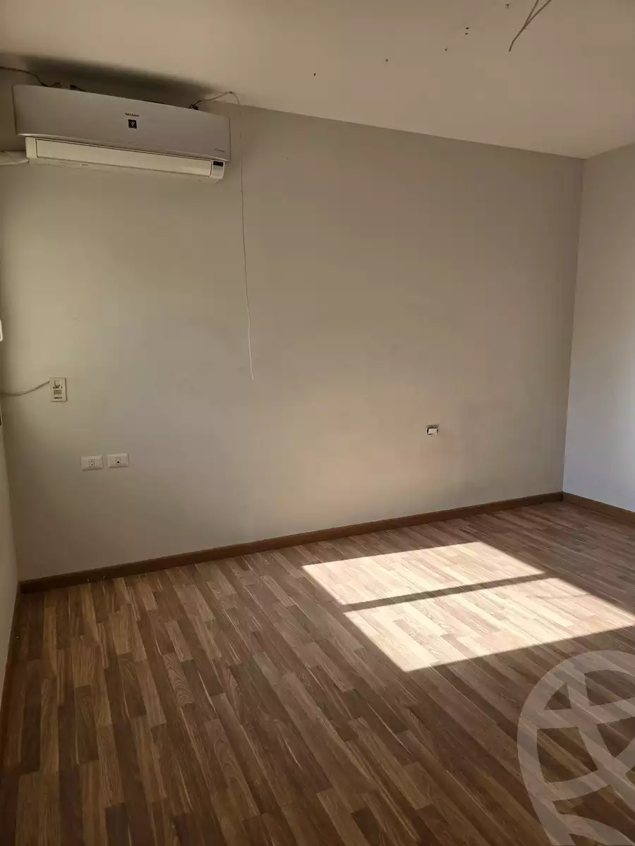https://aqarmap.com.eg/en/listing/6009094-for-rent-cairo-el-sheikh-zayed-city-compounds-dh-drys