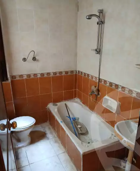https://aqarmap.com.eg/en/listing/6010105-for-sale-alexandria-l-jmy-el-hanouvel-abo-bakr-el-sedeek-st