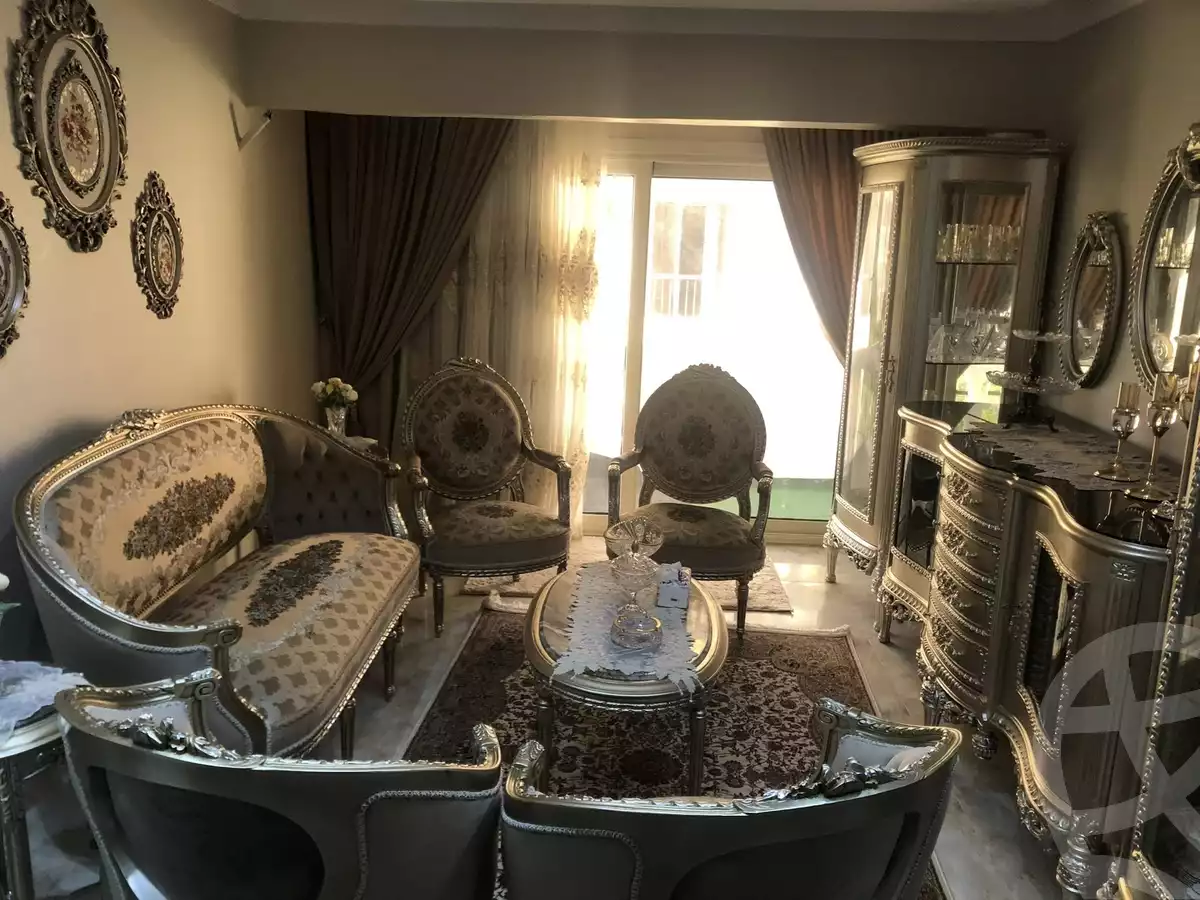 https://aqarmap.com.eg/ar/listing/6010567-for-sale-alexandria-l-jmy-lbytsh-el-hanafeya-st