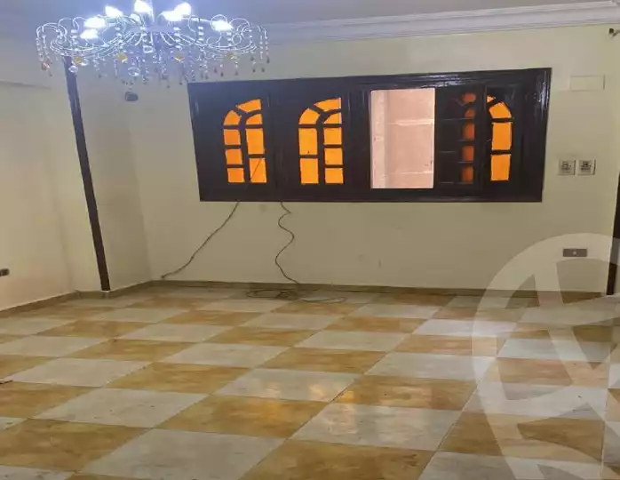 https://aqarmap.com.eg/en/listing/6010580-for-sale-cairo-helwan-helwan-el-sharkeya-mostafa-safwat-st