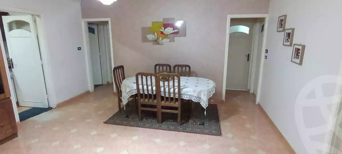 https://aqarmap.com.eg/en/listing/6010683-for-sale-cairo-15th-of-may-Neighbourhood 10