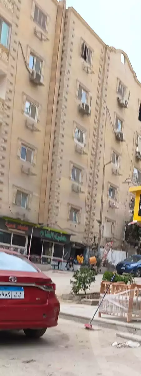 https://aqarmap.com.eg/en/listing/6011420-for-sale-cairo-downtown-el-ataba-el-gaish-st