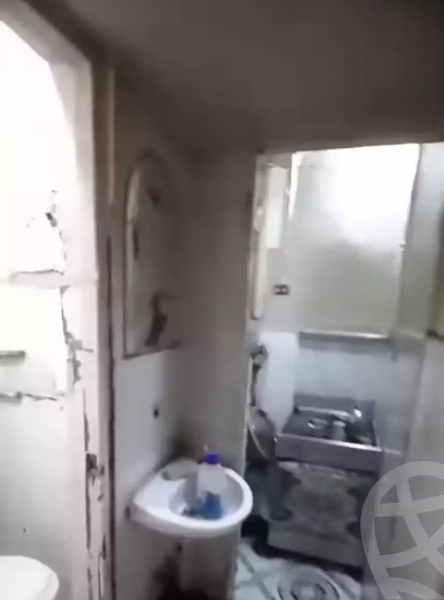 https://aqarmap.com.eg/en/listing/6011353-for-sale-cairo-helwan-zou-el-fekar-basha-st