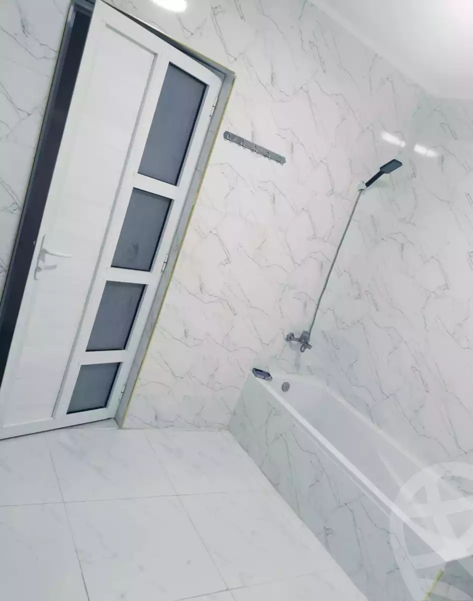 https://aqarmap.com.eg/en/listing/6011539-for-sale-qalyubia-shubra-el-khaima-byjm