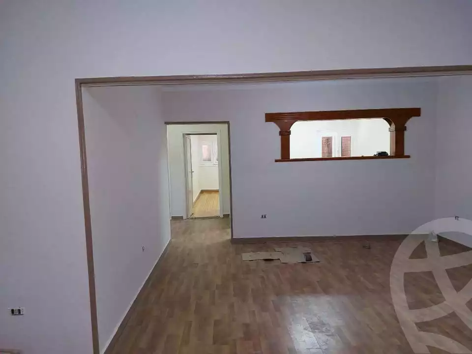 https://aqarmap.com.eg/ar/listing/6012422-for-rent-cairo-mokattam-lhdb-l-ly-shareaa-9