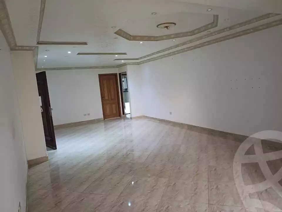 https://aqarmap.com.eg/en/listing/6012458-for-rent-cairo-mokattam-lhdb-l-ly-skoda