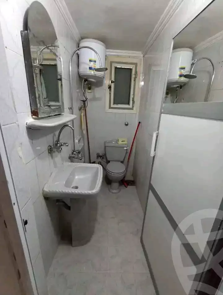 https://aqarmap.com.eg/en/listing/6012381-for-rent-alexandria-l-jmy-lbytsh-bianchiii