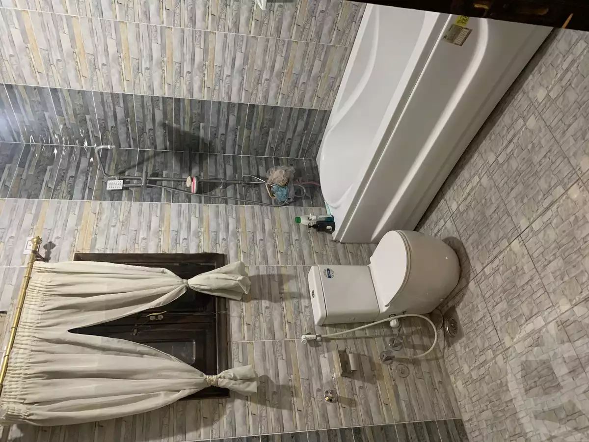 https://aqarmap.com.eg/ar/listing/6015654-for-rent-sharqia-zagazig-zagazig-city-ghasham-rd