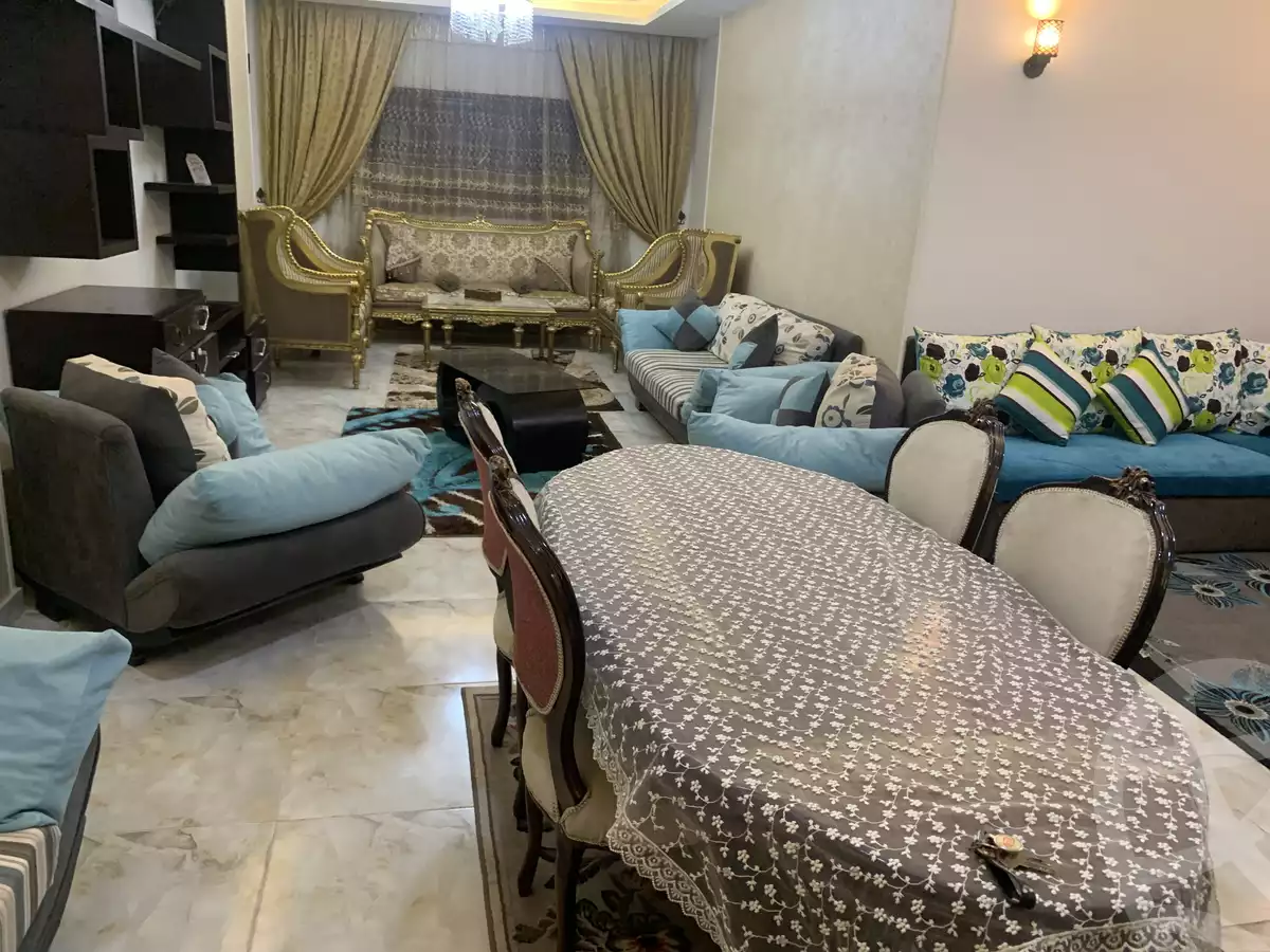 https://aqarmap.com.eg/ar/listing/6015654-for-rent-sharqia-zagazig-zagazig-city-ghasham-rd