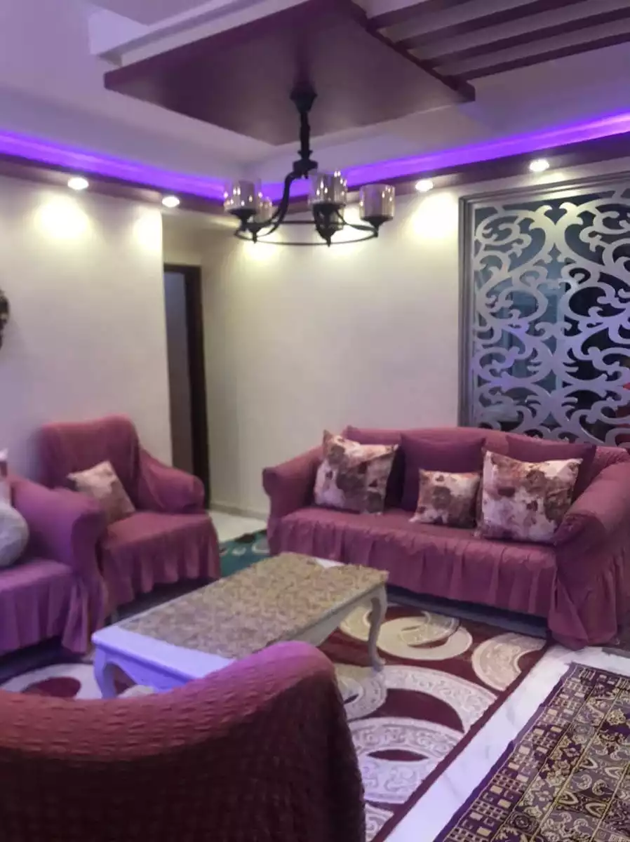 https://aqarmap.com.eg/en/listing/6016391-for-sale-cairo-mokattam-el-hadabah-el-wosta-el-mantaqa-el-rabaa-al-gamea-al-haditha-st