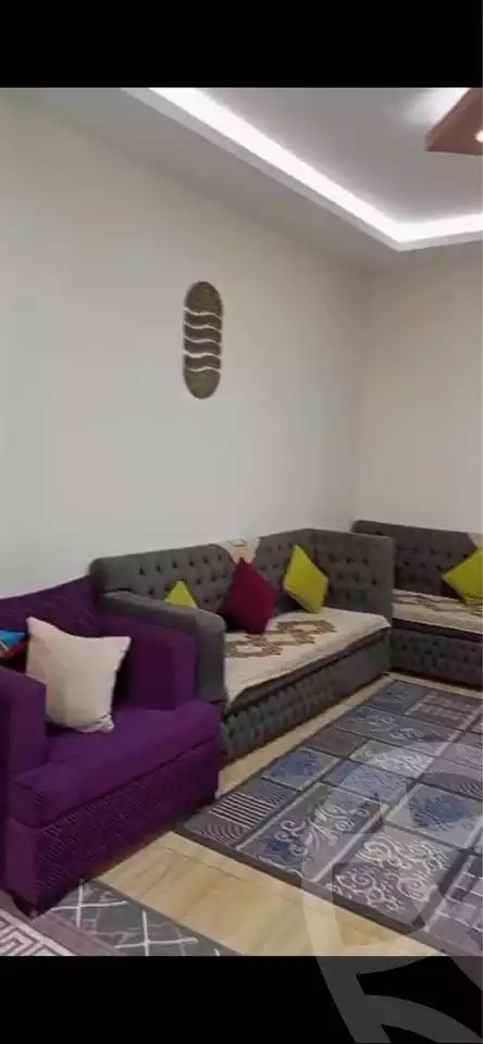 https://aqarmap.com.eg/en/listing/6016530-for-sale-cairo-helwan-kwrnysh-hlwn