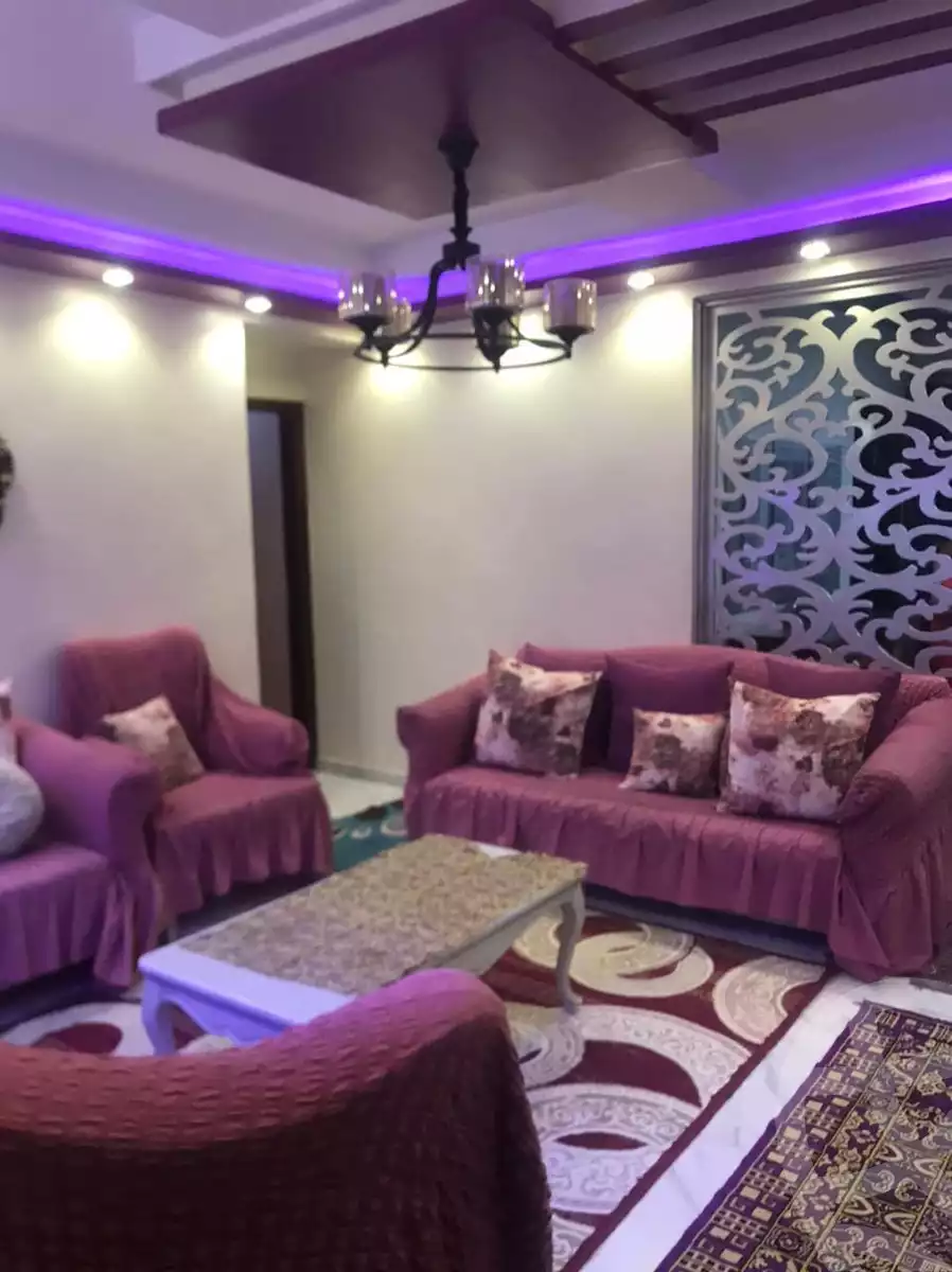 https://aqarmap.com.eg/en/listing/6016801-for-sale-cairo-mokattam-el-hadabah-el-wosta-el-mantaqa-el-rabaa-al-gamea-al-haditha-st