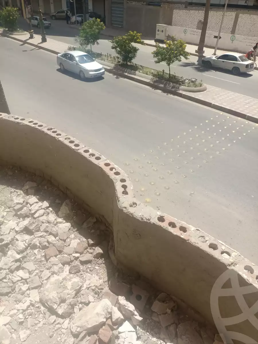 https://aqarmap.com.eg/ar/listing/6017450-for-rent-beheira-damanhour-damanhour-city-abd-el-salam-el-shazly-st