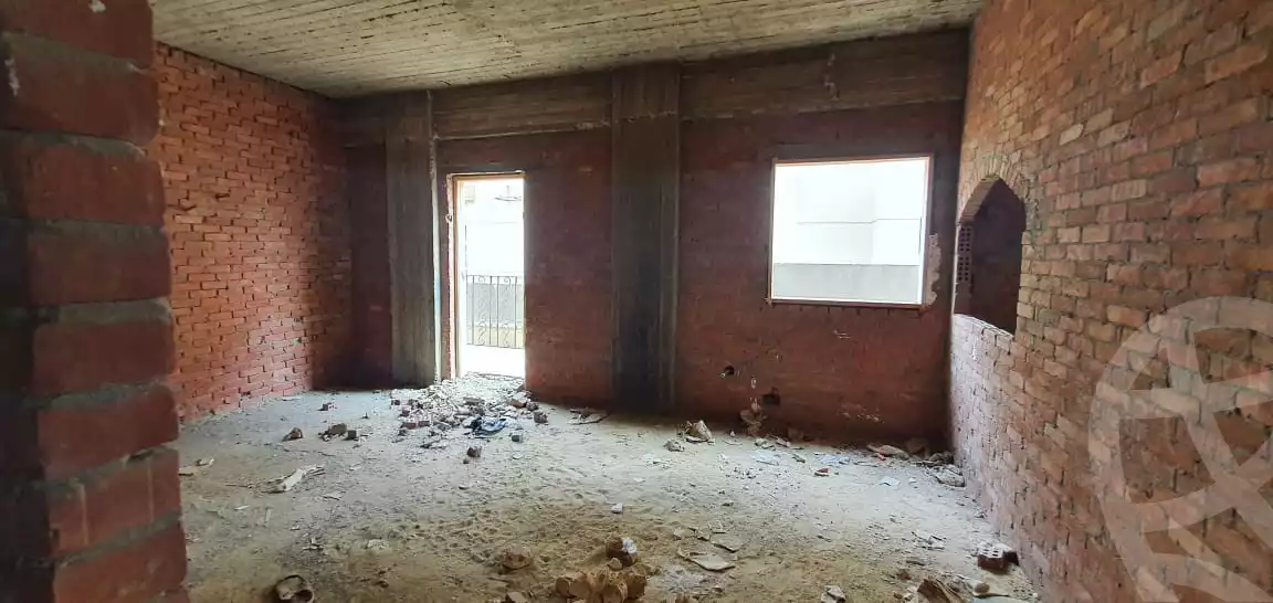 https://aqarmap.com.eg/ar/listing/6017554-for-sale-cairo-el-sheikh-zayed-city-el-hay-el-thaleth-ashaer-area-3-el-salam-st